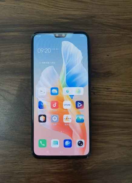 同是主打轻薄的拍照旗舰，OPPo Reno 6和vivo S10哪个更胜一筹？