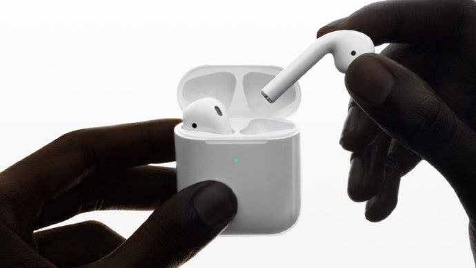 下半年第二场发布会：苹果或推出廉价版AirPods