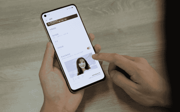 OPPO Reno6还新增了OPPO Watch互联拍照、Art+动态壁纸、更贴心的游戏助手