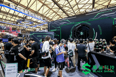 黑鲨参展2021 ChinaJoy 鲨鲨酱破壁现身与玩家亲密互动